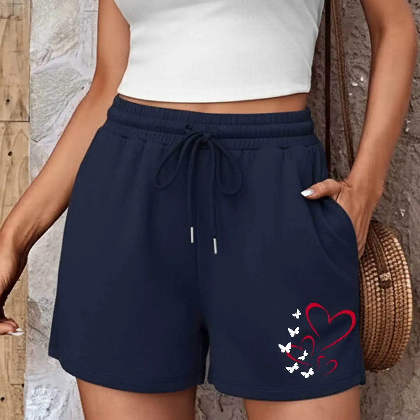 

Love Bow Design with Printed Pattern, Drawstring Elastic Waist, Fashionable Sports Women's Shorts, Summer Women's Shorts
