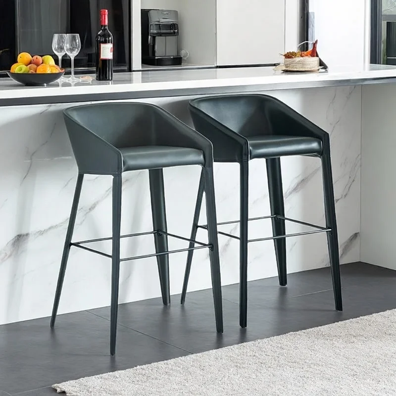 

Черные стойки регистрации, барные стулья, алюминиевый кронштейн, балкон, современные барные стулья, туалетный столик, эстетический шезлонг, мебель для гостиной