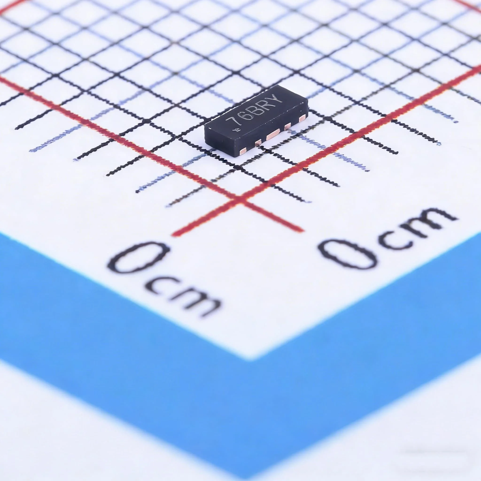 TPD4E05U06DQAR USON-10(1x2.5) Unidirectional TVS 5.5V breakdown Peak pulse current：2.5A@8-20us