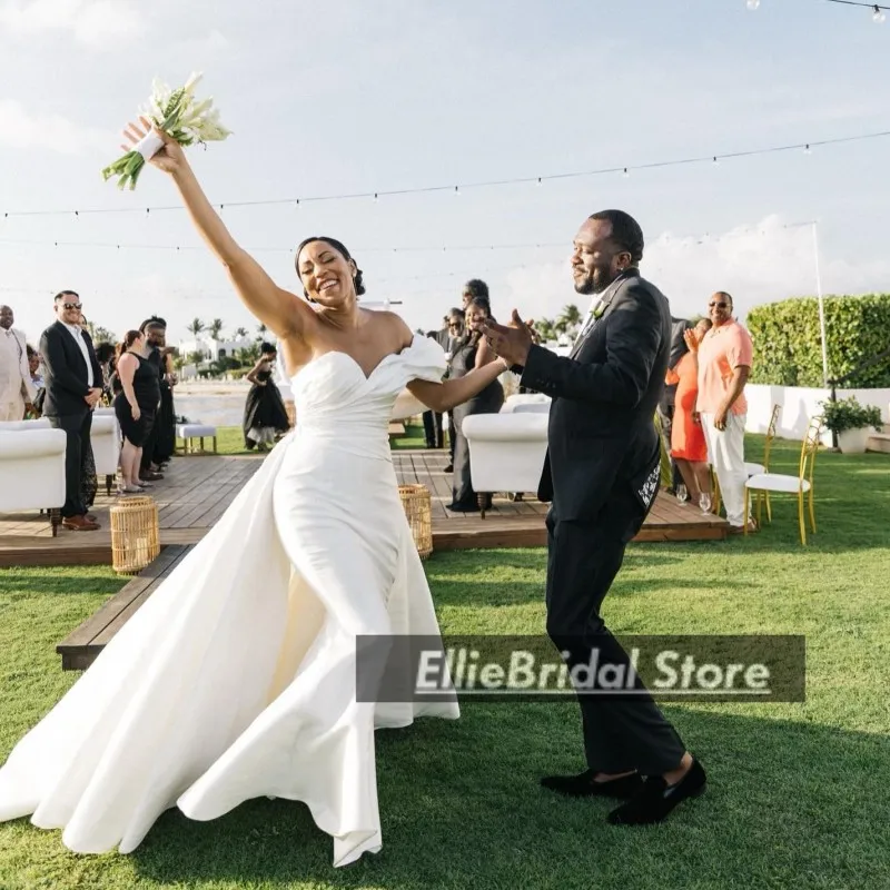 Abiti da sposa modesti con strascico staccabile pieghe abiti da sposa a sirena per le spose con spalle scoperte abito da sposa personalizzato