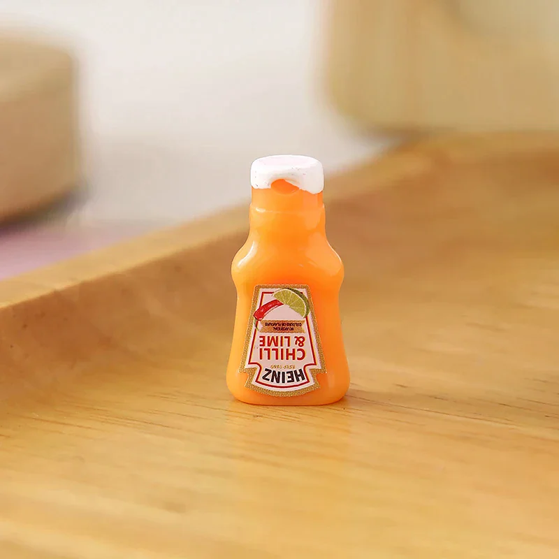 Juego de simulación de accesorios de comida en miniatura: paquete de 10 tarros de mermelada de salsa de fresa para casa de muñecas