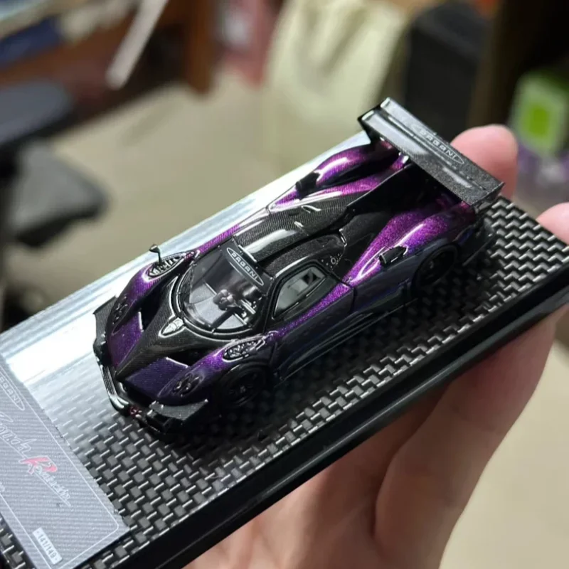 DMH DMY 1:64 zonda r color-changing carbon red carbon flower