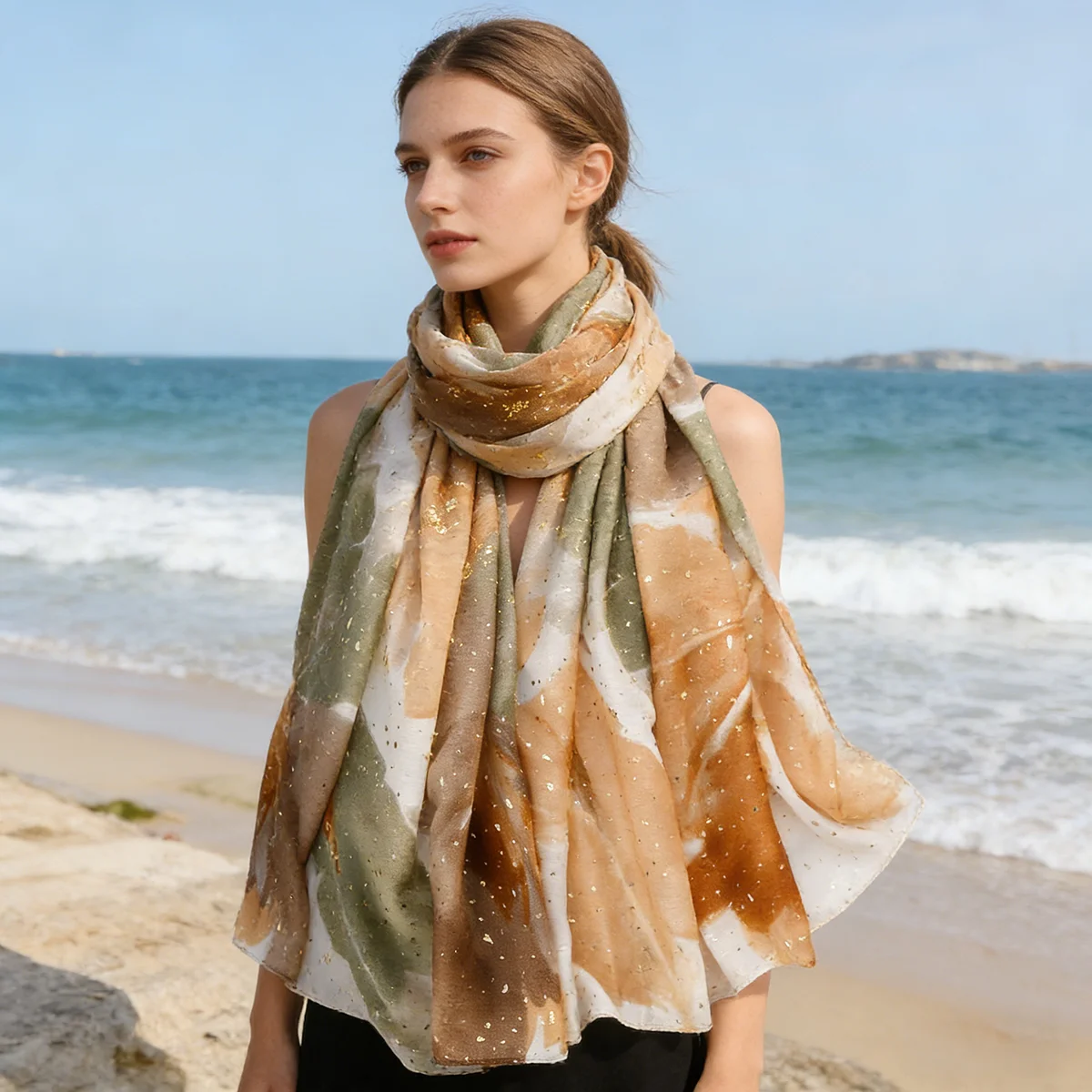 Damen-Schal mit Farbverlauf in Orange, Grün und Braun, goldfarbenen Pailletten, leichter, atmungsaktiver Polyester-Halstuch, 88 x 180 cm, großes Dekorations-Tuch