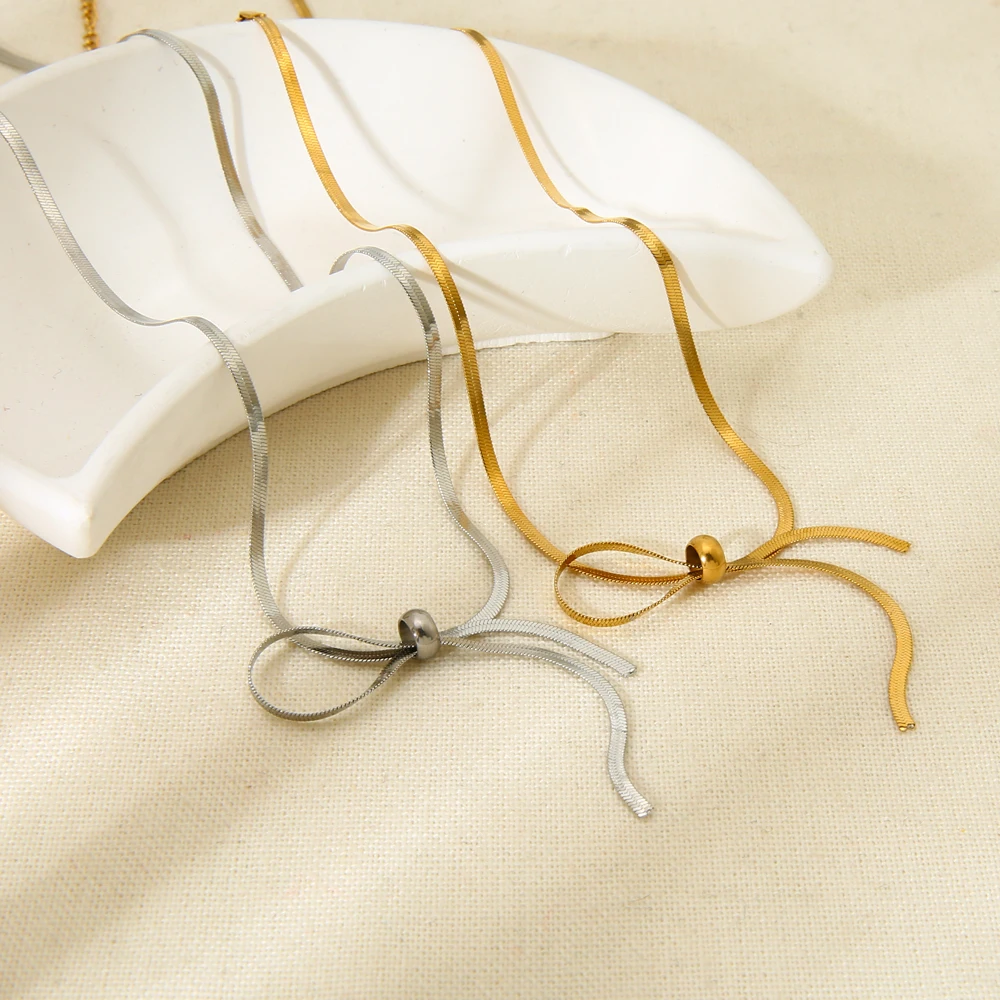 

Trendy 18K Gold Plated Bowknot Necklace Fashionable Half Bow Design with Stainless Steel Snake Chain Chic Jewelry Gift for Women