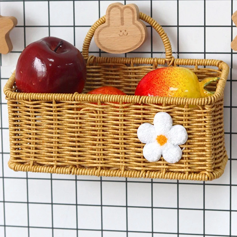 1PC Multipurpose Imitation Rattan Wall Mount Basket with Hanging Handle Decor Hand Woven for Toys Snacks Vegetable Ginger Garlic