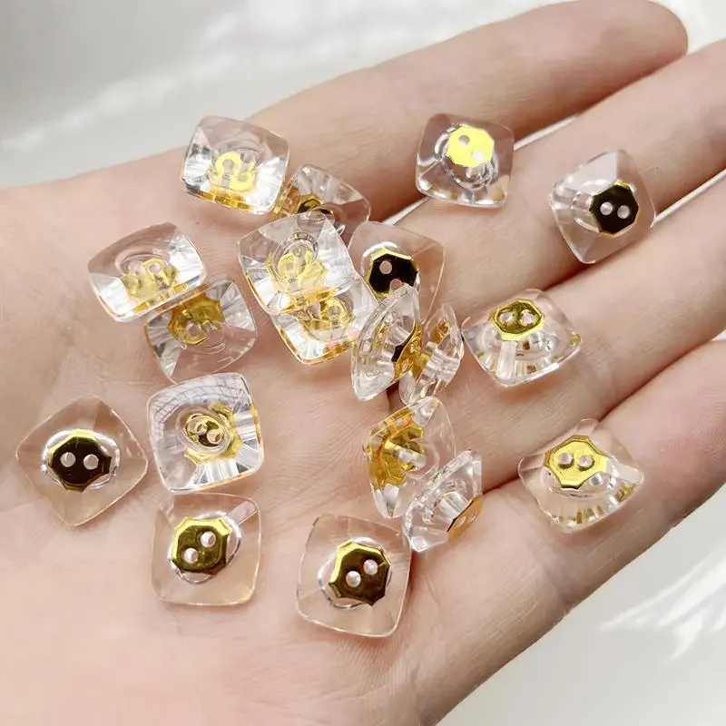50pcs 3D สแควร์อะคริลิคความโปร่งใสสูงคริสตัล rhinestones เหมาะสําหรับเสื้อผ้า,รองเท้า,กระเป๋า,เครื่องประดับและตกแต่ง DIY