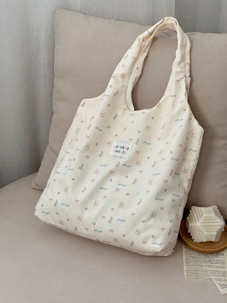 Корейская милая мультяшная сумка на плечо с тиснением медведя, литературная цветочная повседневная универсальная студенческая сумка подмышками, женская сумка