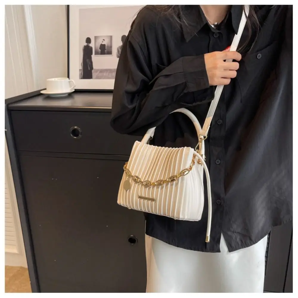 Fashion Original Design Pleated Bucket Bag Canvas Material Drawstring Type Chain Crossbody Backpack Underarm Bag Gift