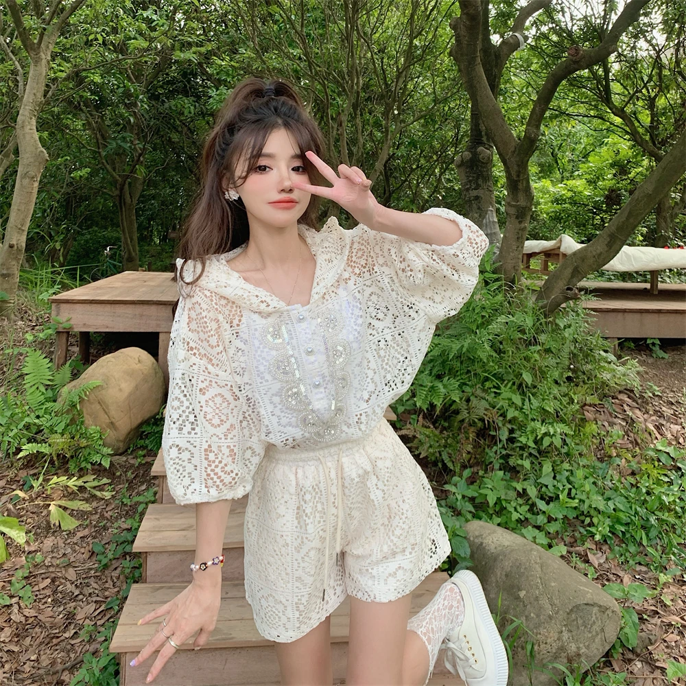 Two-pieces Sets 2022 Summer Loose Lace Hollow Out Short Sleeve T-shirts Suits Female Korean Thin Hooded Tops Shorts 8774