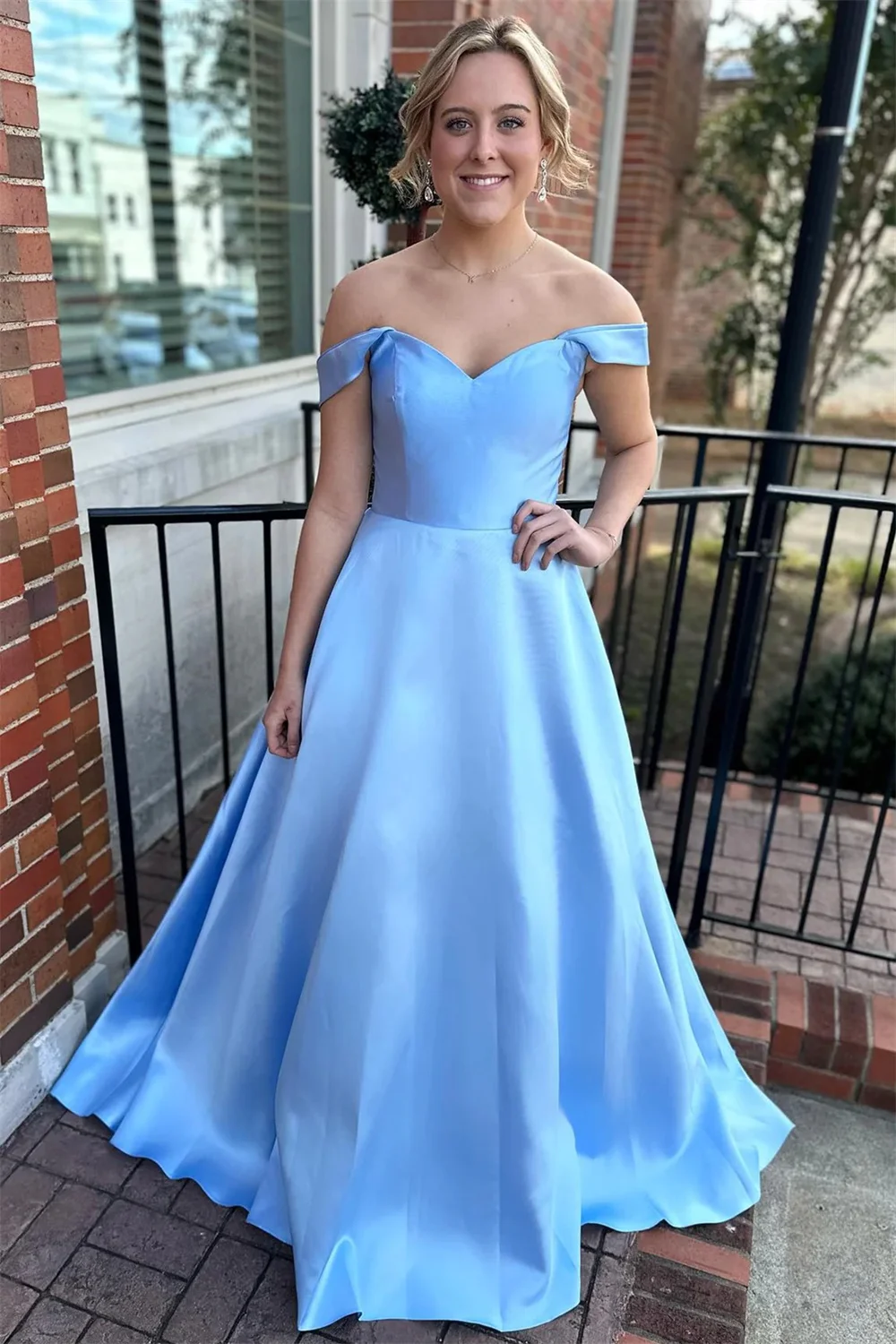 Jessica Light Blue Prom Dresses A-line Satin Women's Evening Dresses Sexy Off-the-shoulder Elegant Cocktail Dresses