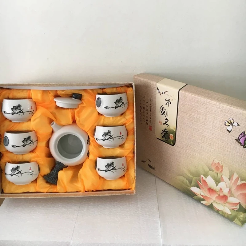 Jingdezhen Snowflake Ceramic Complete Set of Tea Set, Tea Pot, Tea Cup, Kung Fu Tea Set, 7 pieces