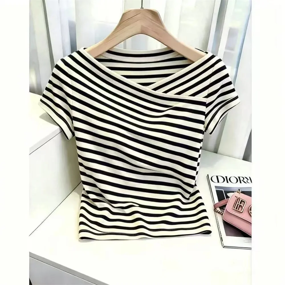 Kurzärmliges Strick-T-Shirt Vintage Gestreiftes T-Shirt Damenkleidung Sommer Eleganter Kühler Seiden-V-Ausschnitt Pullover Mode Lässige Schlanke Oberteile – Detail 3
