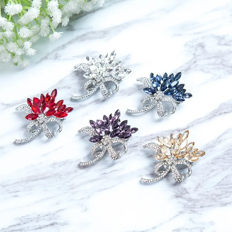 

2025 Flower Crystal Brooch: Luxury Stainless Steel & Zirconia