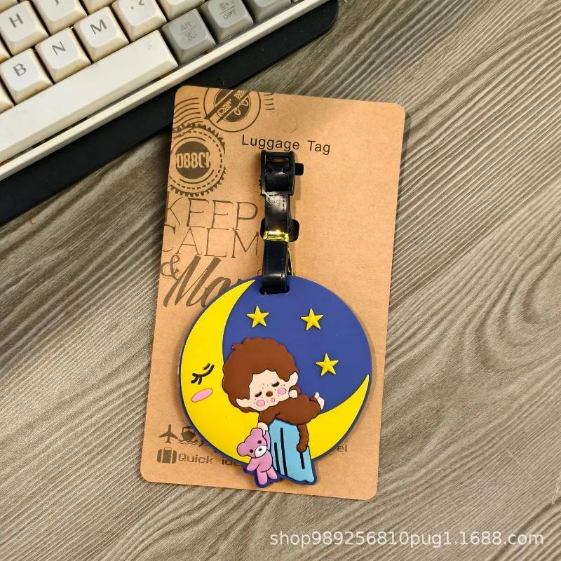Monchhichi PVC-Gepäckanhänger aus weichem Gummi, tragbarer Reisekoffer-Anhänger, Schlüsselanhänger, Gepäck-ID-Etikett für Rucksack und Trolley – Detail 4