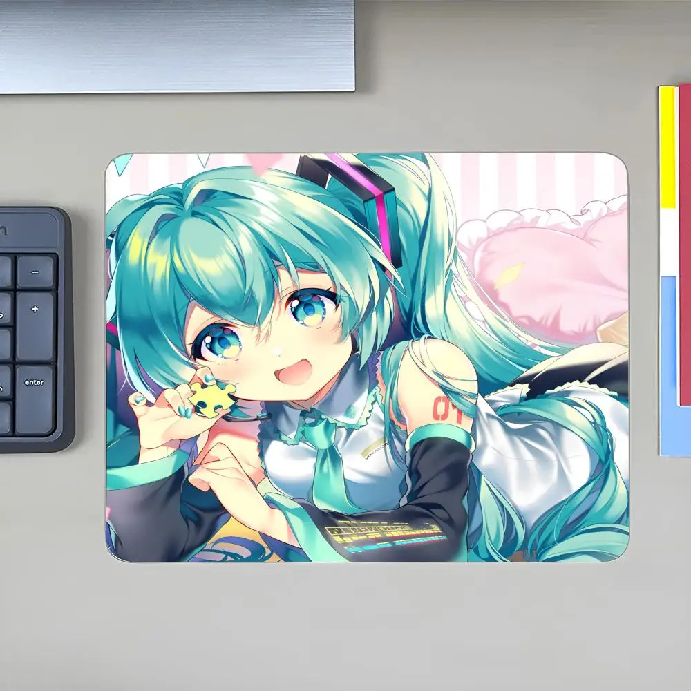 Games Hatsune Miku MINISO Mouse Pad Anime Game Mouse Pad High Quality Small Desk Pad Rubber Laptop Desk Pad