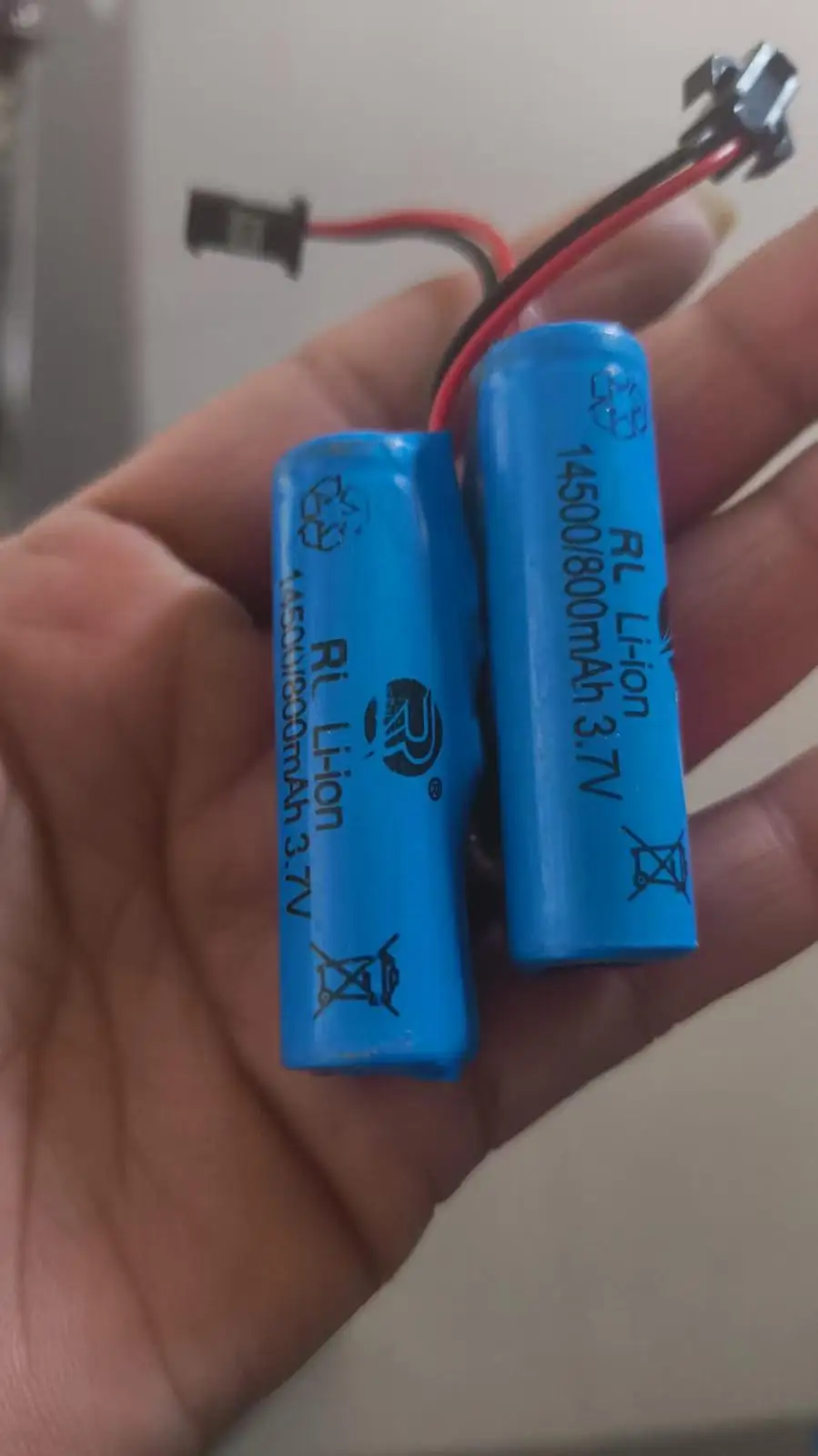 buy more will cheap Brand new foot capacity flashlight size 5 AA durable 14500 lithium battery 800MAH lead SM head toy