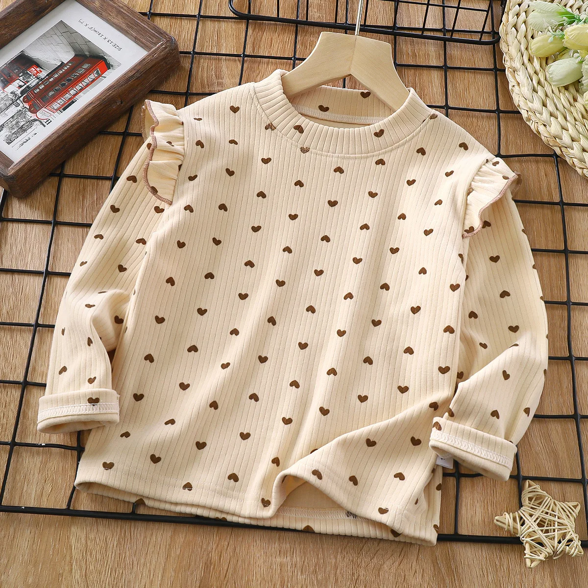 New 2024 Autumn Winter Kids Long Sleeve Round Neck Cartoon Floral Heart T-shirt Tops Baby Girls Casual Bottoming Shirt Clothing