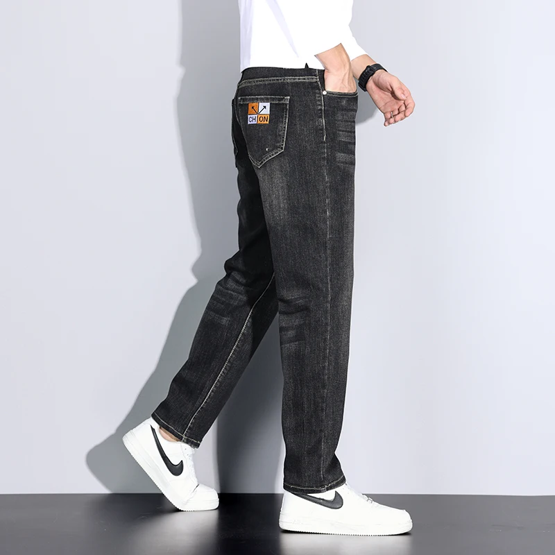 B Black grey