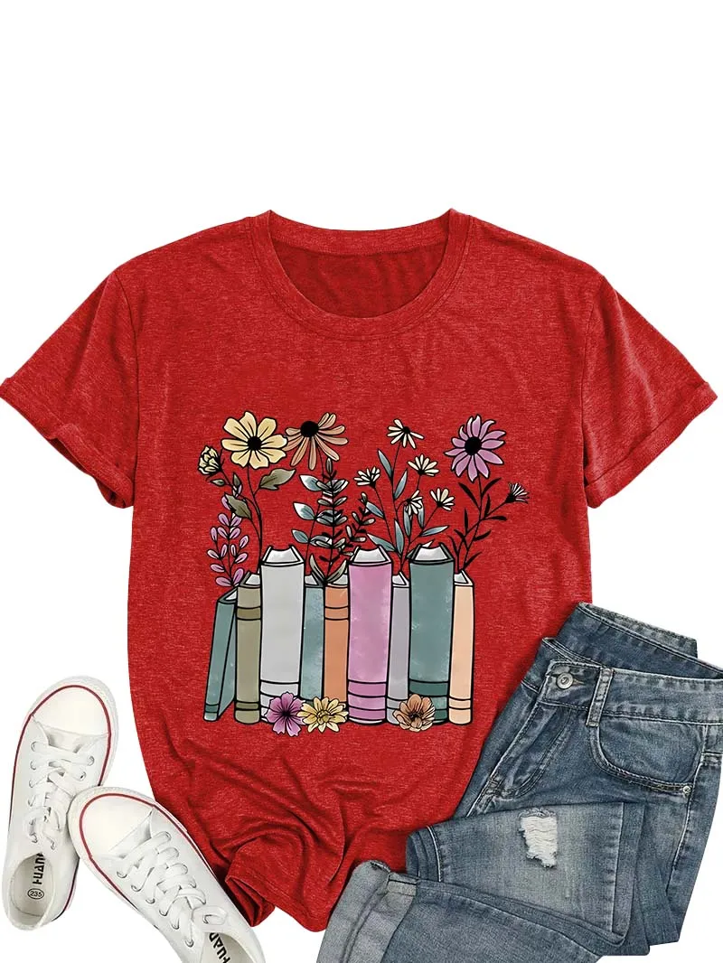 Camiseta feminina branca plus size com estampa de livro e flores para livro - eventos temáticos e jardim - passeios inspirados