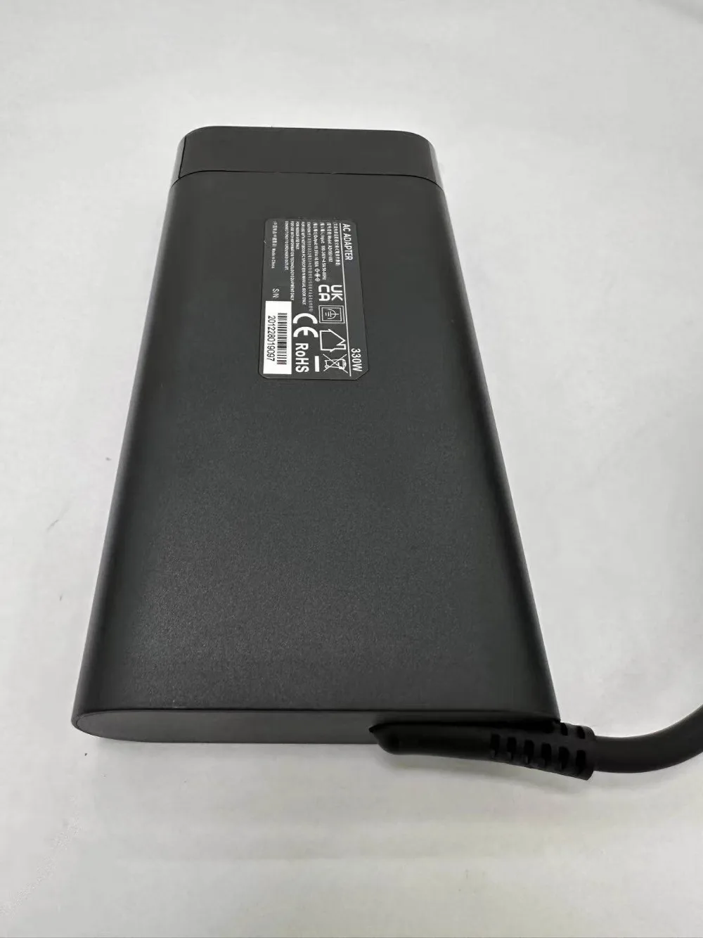 19.5V 16.92A 330W laptop adapter is suitable for HP Shadow Wizard 6/7/8/ Plus TPC-DA60ADP-330BB M34531-003M34603-001 charger.