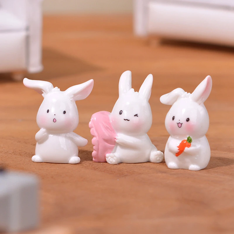 1Pc Mini Carrot Rabbit Ornament Cartoon Bunny Figurine Micro Landscape Decoration Dollhouse Miniature Toy