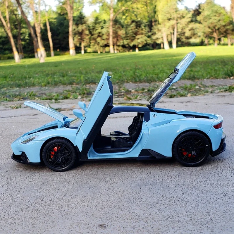 1:22 Maserati MC20 Sport voiture alliage modèle voiture moulé sous pression en métal échelle Collection véhicule modèle son jouet voiture cadeau pour les enfants A577 F