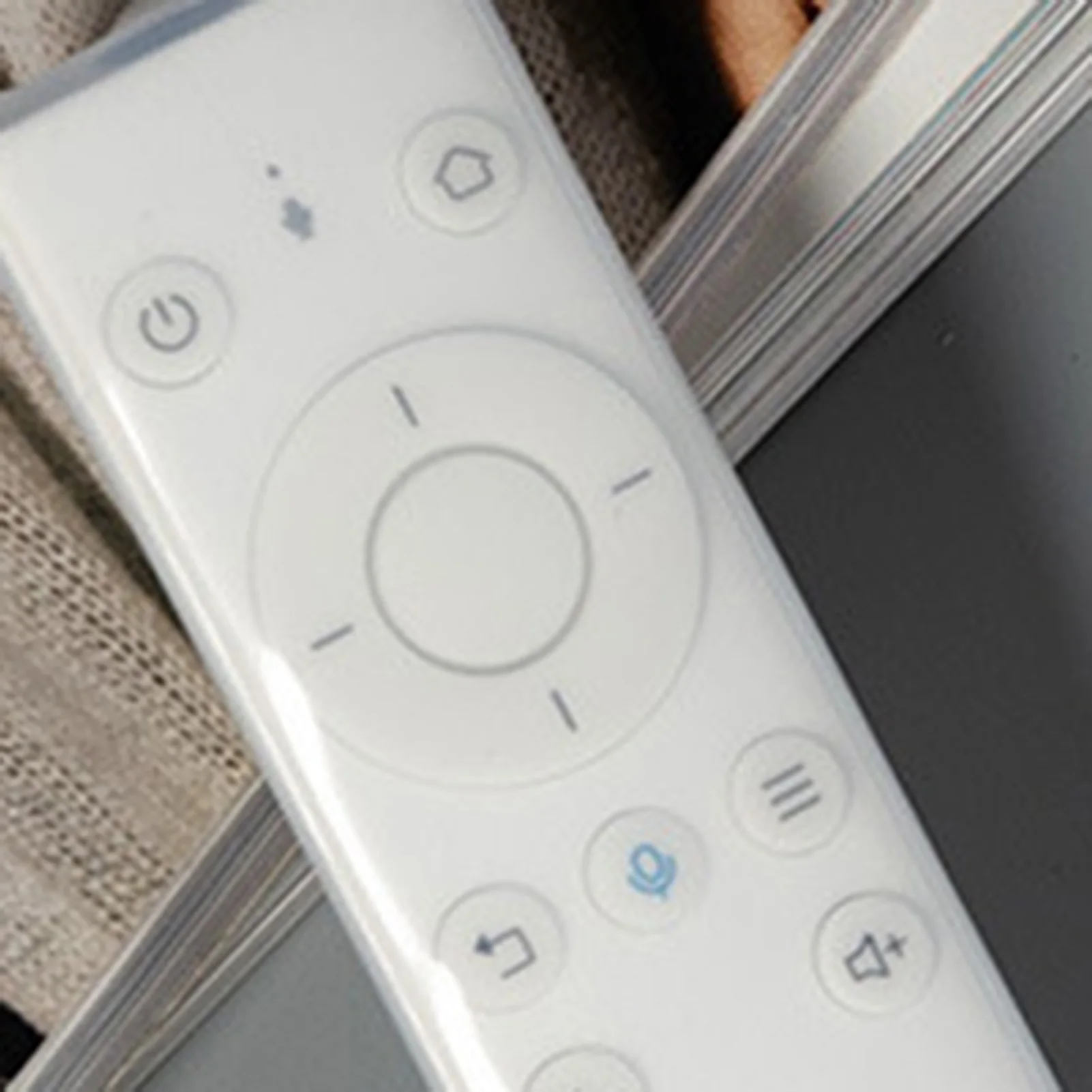 Transparent Silicone Smart TV Remote Cover for Shockproof Dustproof Waterproof Protective Case Universal Fit view 3