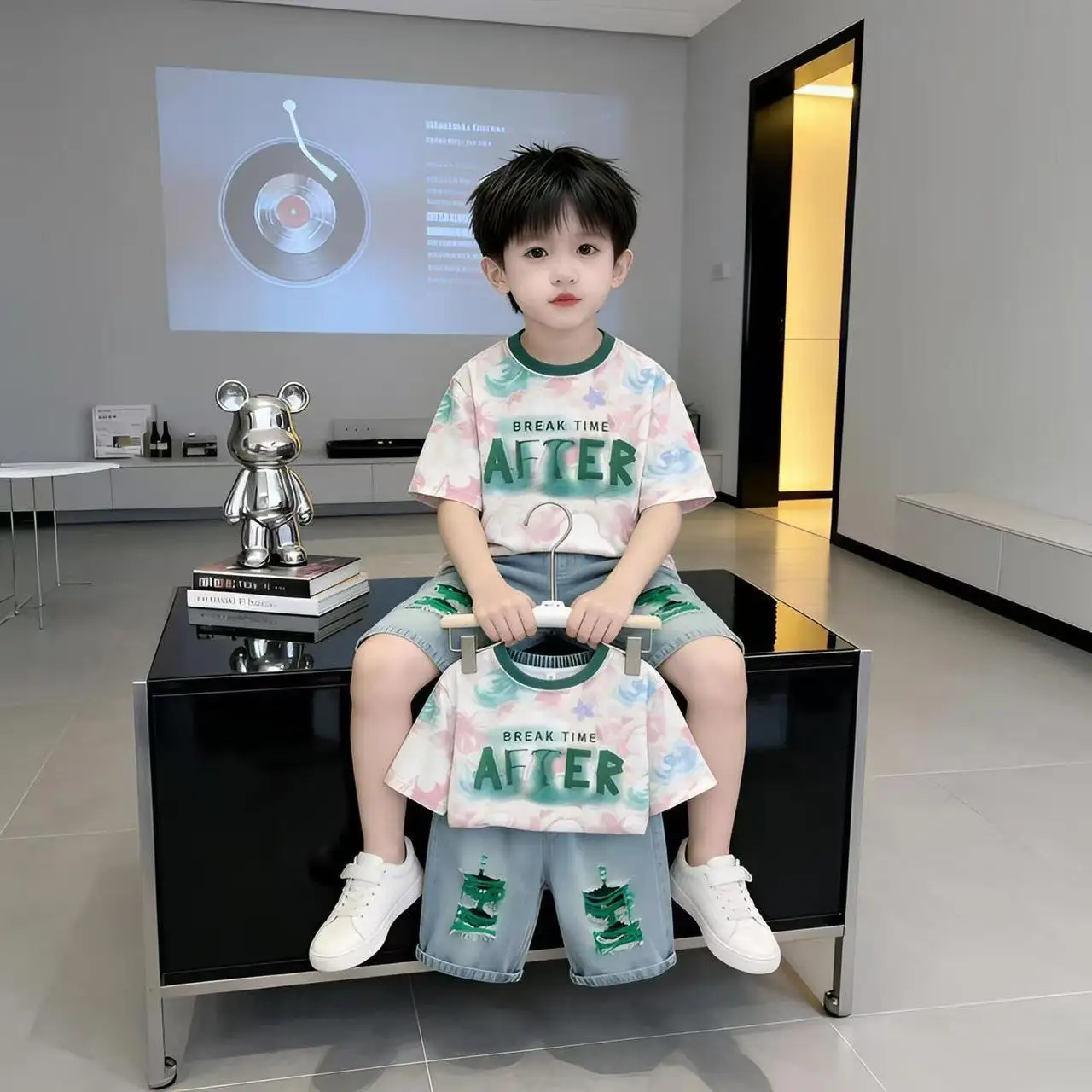 

Summer New Baby Boys Clothes ashion Sports T-Shirt + Ripped Denim Shorts Sets for Toddler Infant Clothing Casual Outfits