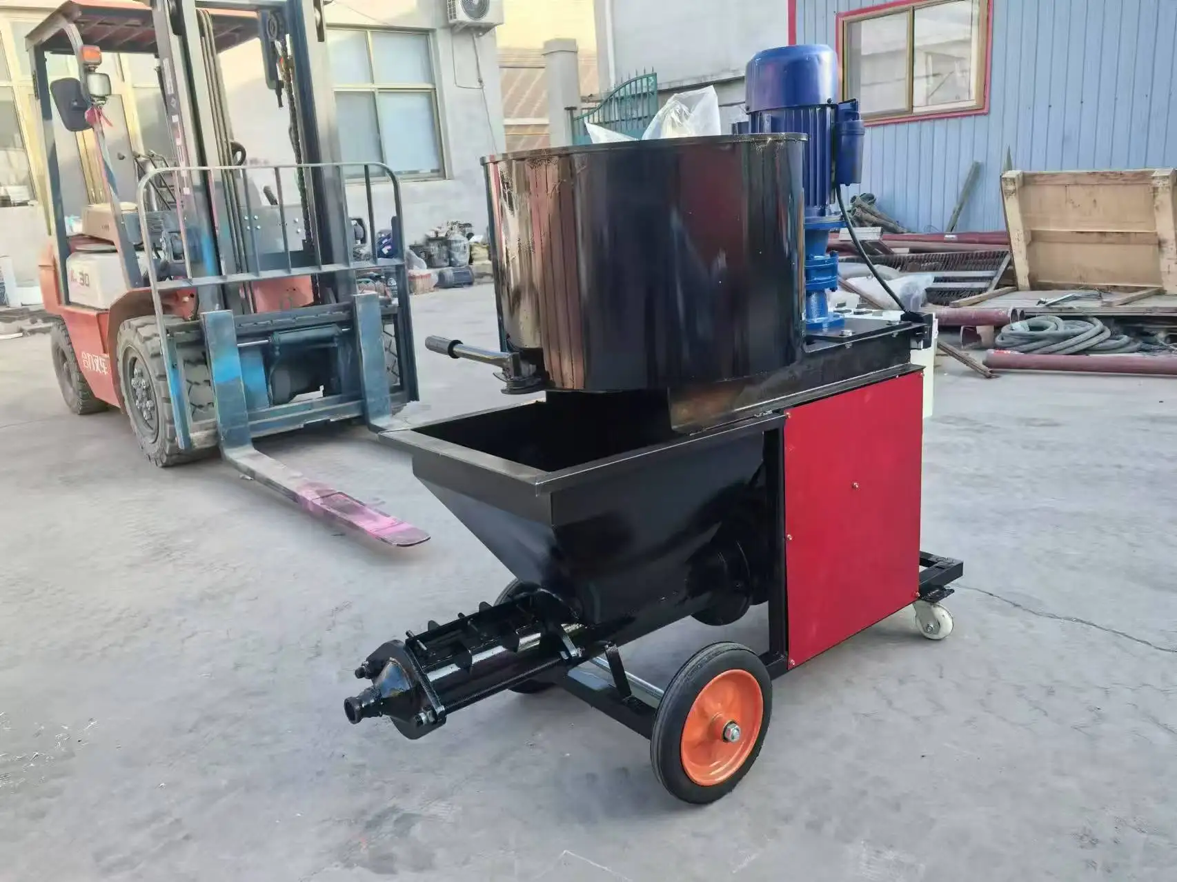 711 Electric Small Mortar Sprayer Putty Grouting Spraying Machine with Mixer Mortar Sprayer With a Spray for Wall Plastering