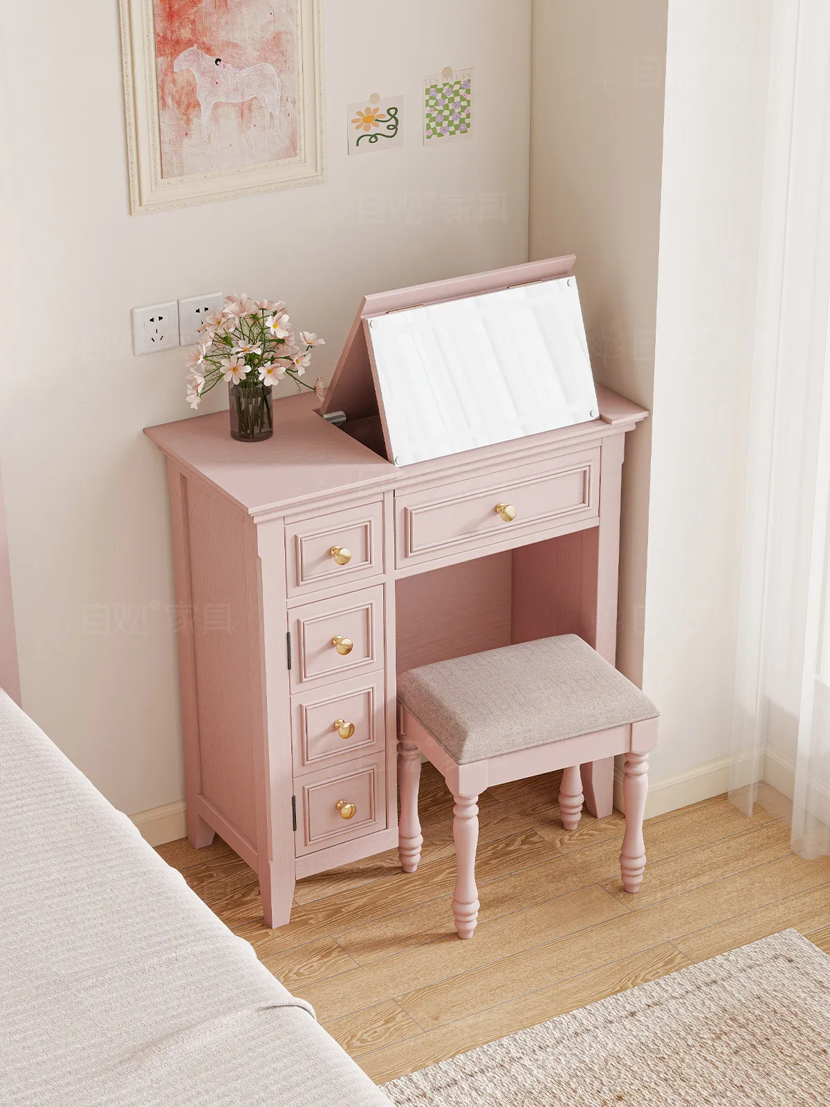 French retro master bedroom integrated dresser pink locker bedroom jewelry storage small apartment makeup table