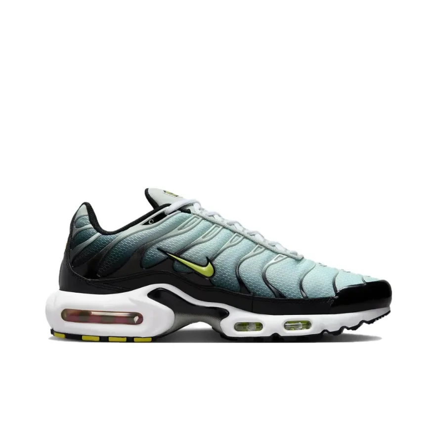 Nike light green and black colorway Air Max Plus TN men's retro low-top casual running shock absorbing anti-slip sneakers