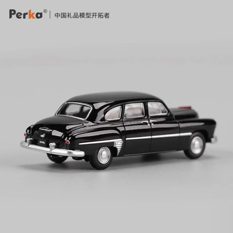 

Модель автомобиля Perka Diecast 1:64, советский ГАЗ-12 ЗИМ, литая под давлением, статическая коллекционная модель, украшение, классический подарок на праздник, игрушка, сувенир