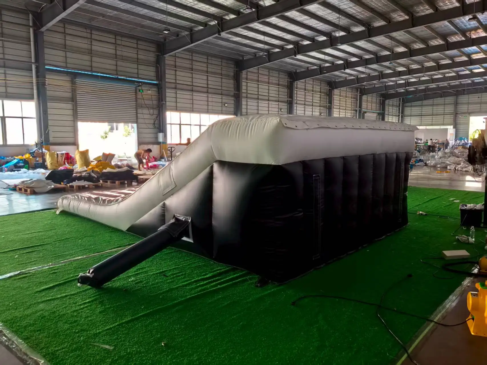 Factory Price Stunt Bike Inflatable Landing Ski Airbag Tilt Jump Pad Ski Jump Airbag