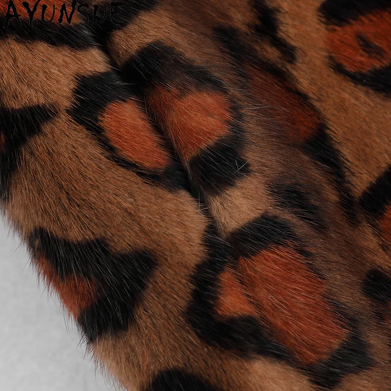 AYUNSUE Natural Mink Fur Jacket Woman 2025 V-Neck Fashion Whole Mink Fur Jackets for Woman Clothes High Quality Abrigo Mujer