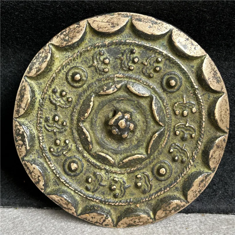 Bronze Crafts, Han Dynasty Exquisite Green Rust and Gilded Bronze Mirror 2203, Rich and Rich