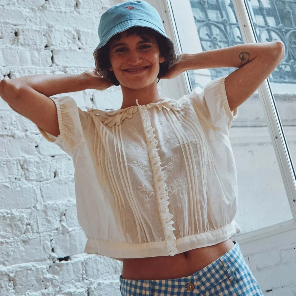 

Lace Patchwork Pleated Shirt Women Summer Short Sleeve Peter Pan Collar Loose Elegant Blouses Shirts Fashion Shirts Tops 2026