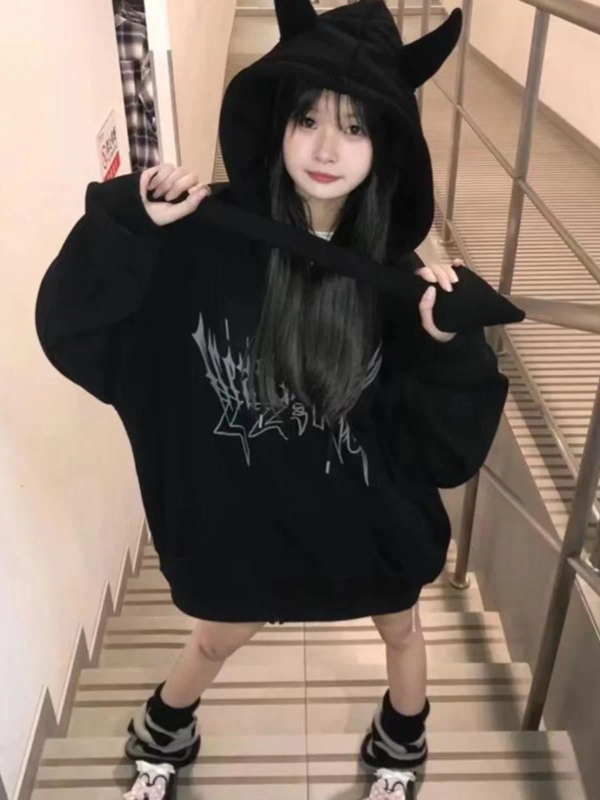 

Толстовка Abywind Cultural Demon с капюшоном, съемным хвостом и молнией, куртка с мультяшным принтом в стиле Y2K, верхняя одежда