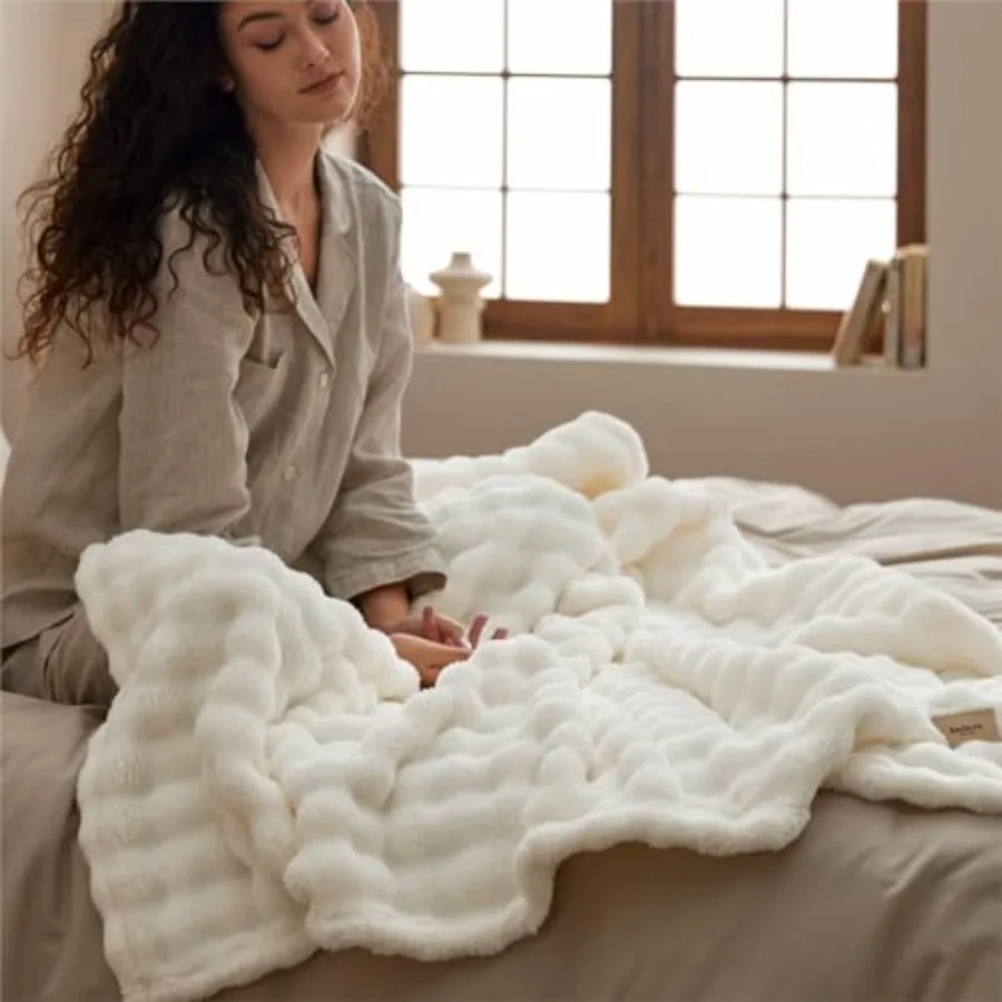 3D Fleece Bubble Blanket for Couch - GentleSoft Cute White Throw Blanket for Sofa Bed Room Decor - Luxury Soft Cozy Cloud Blank - view 4