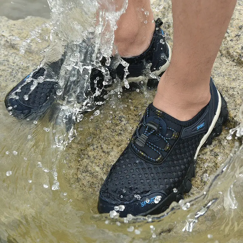 2024 Aqua Shoes Men Non-slip Fishing Quick-drying Breathable Water Shoes Diving Walking Mesh Sport Rubber Sneakers