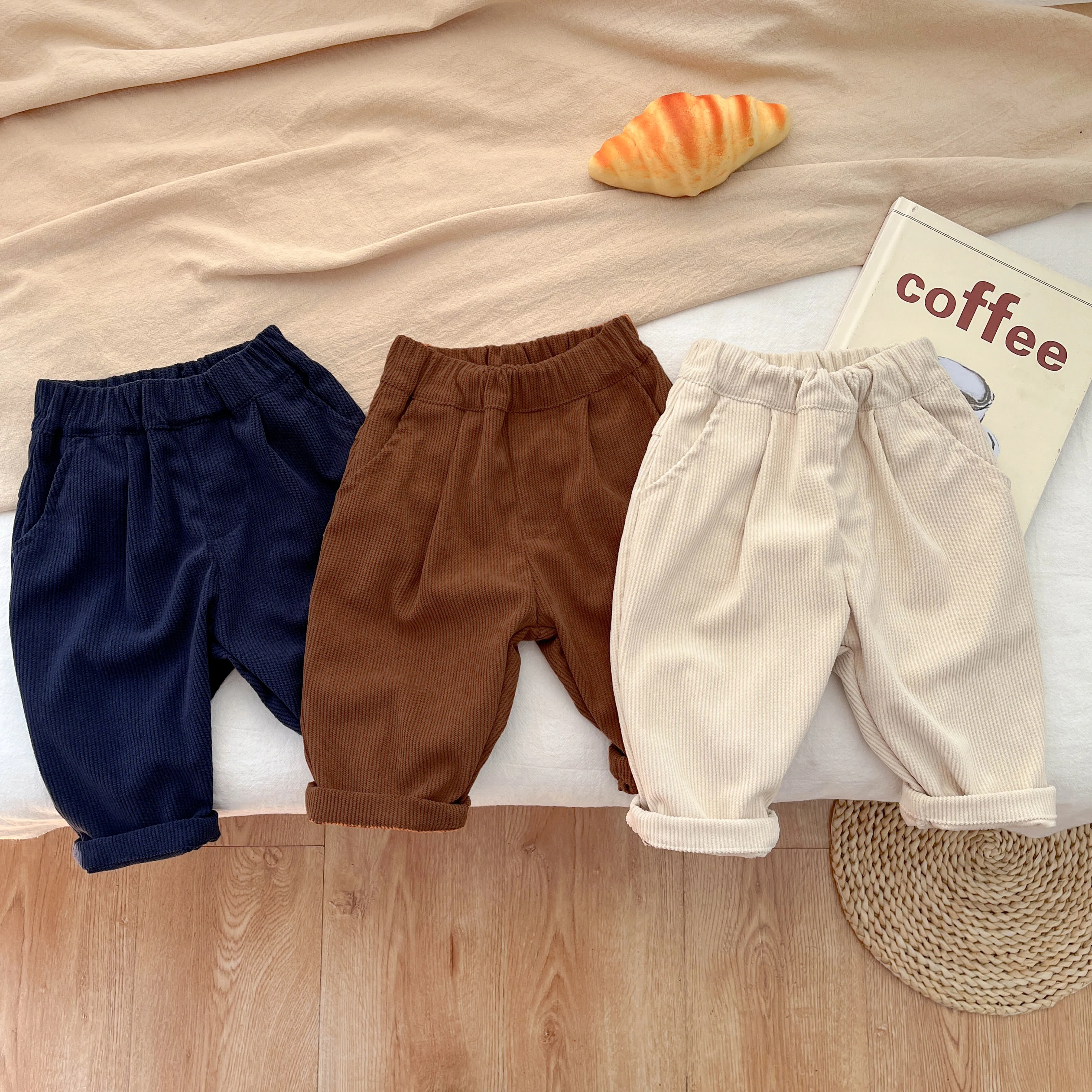 Spring And Autumn Newborn Baby Girls And Boys Trousers Cotton Solid Snapback Elastic Waist Thickened Korean Fashion Soft Casual