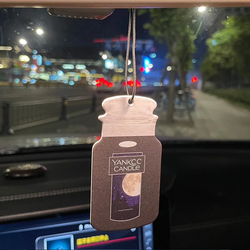 Tabletas de fragancia para coche con aroma Hilton (aroma de hotel), ambientador para armario, perfume, decoración para espejo retrovisor, colgante para interior de coche, purificador de aire con aroma natural, sachet de fragancia para inodoro con diseño d