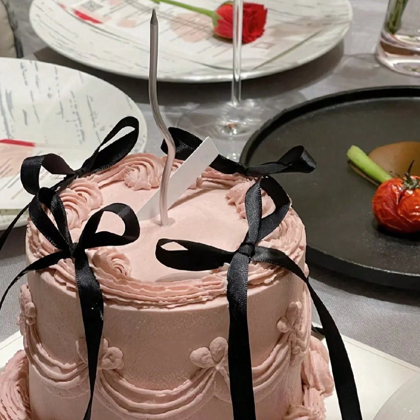 10 قطعة تزيين الكعكة الباليه الشريط القوس الكعك توبر متعددة الأغراض مضحك الوردي الأزرق الأسود الانحناء عيد ميلاد سعيد الكعك الديكور