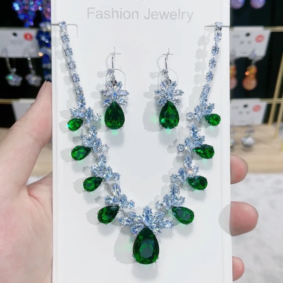 Fashionable zircon necklace earrings, green iron flower set, wearing skirt accessories