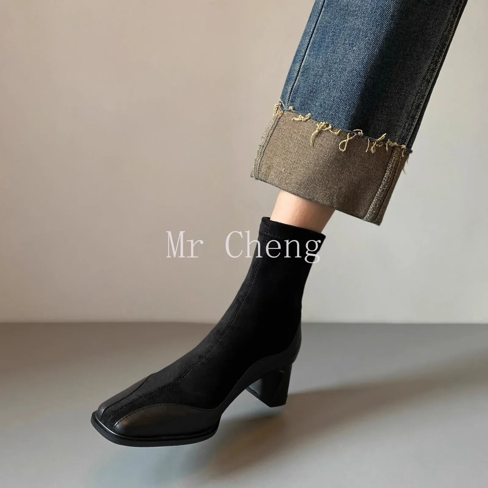 Retro Short Tube Rear Zipper Thick Heel Square Head Small Boots Spring Autumn 2024 New Brown Elastic Boots Casual Women's Shoes