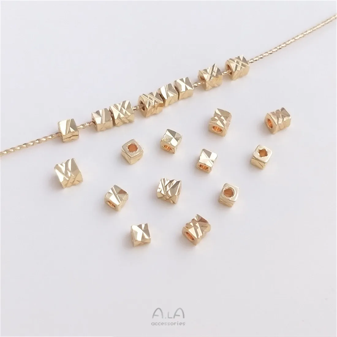 50pcs 14K Gold Color Flower Cut Square Beads, DIY Beaded Bracelet, Necklace Jewelry Accessories, C285, Batch
