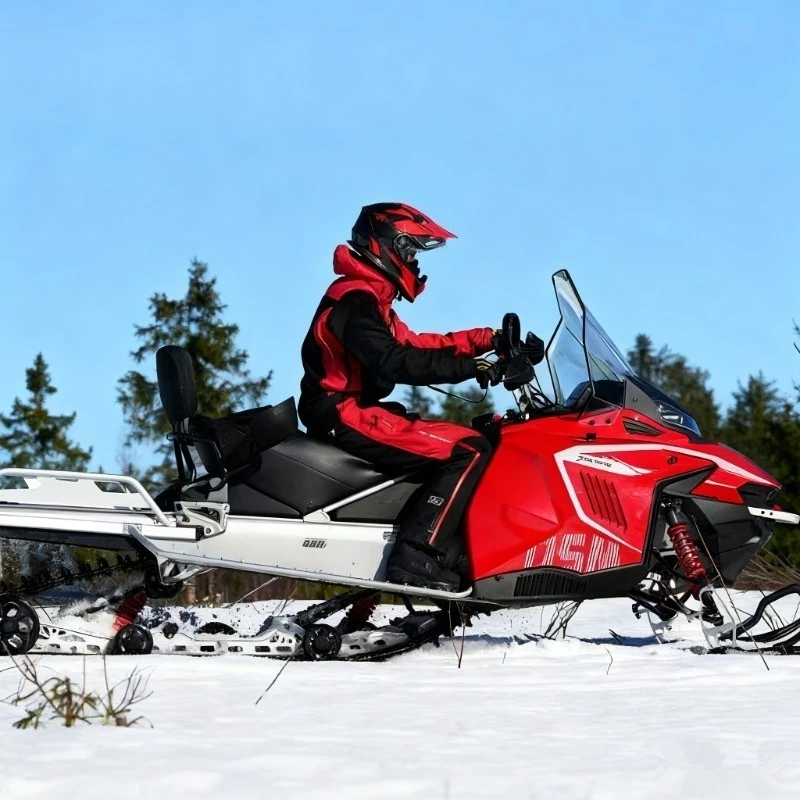 1000cc V Twin 4 Stroke Snowmobile 63.7KW 120KM/H High Power Adults Winter Trail Touring Sled Outdoor Track Vehicle