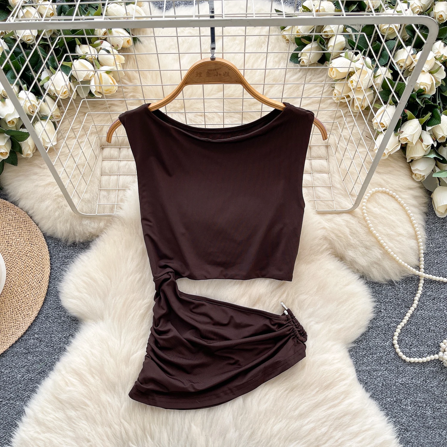 Donna Estate Vita cava Top Camicie Fibbia in metallo Tees Crop Top Lady Donna Ins Chic Slim Night Club Streetwear Hotsweet Top