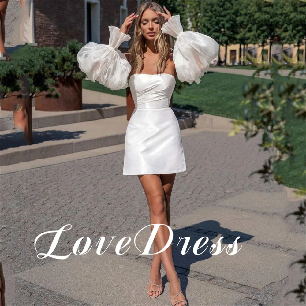 Love Elegant Short Sheath Strapless Mini Stain Wedding Dresses Elegant Sleeveless Above Knee Pleats Bridal Gown Vestido De Novia