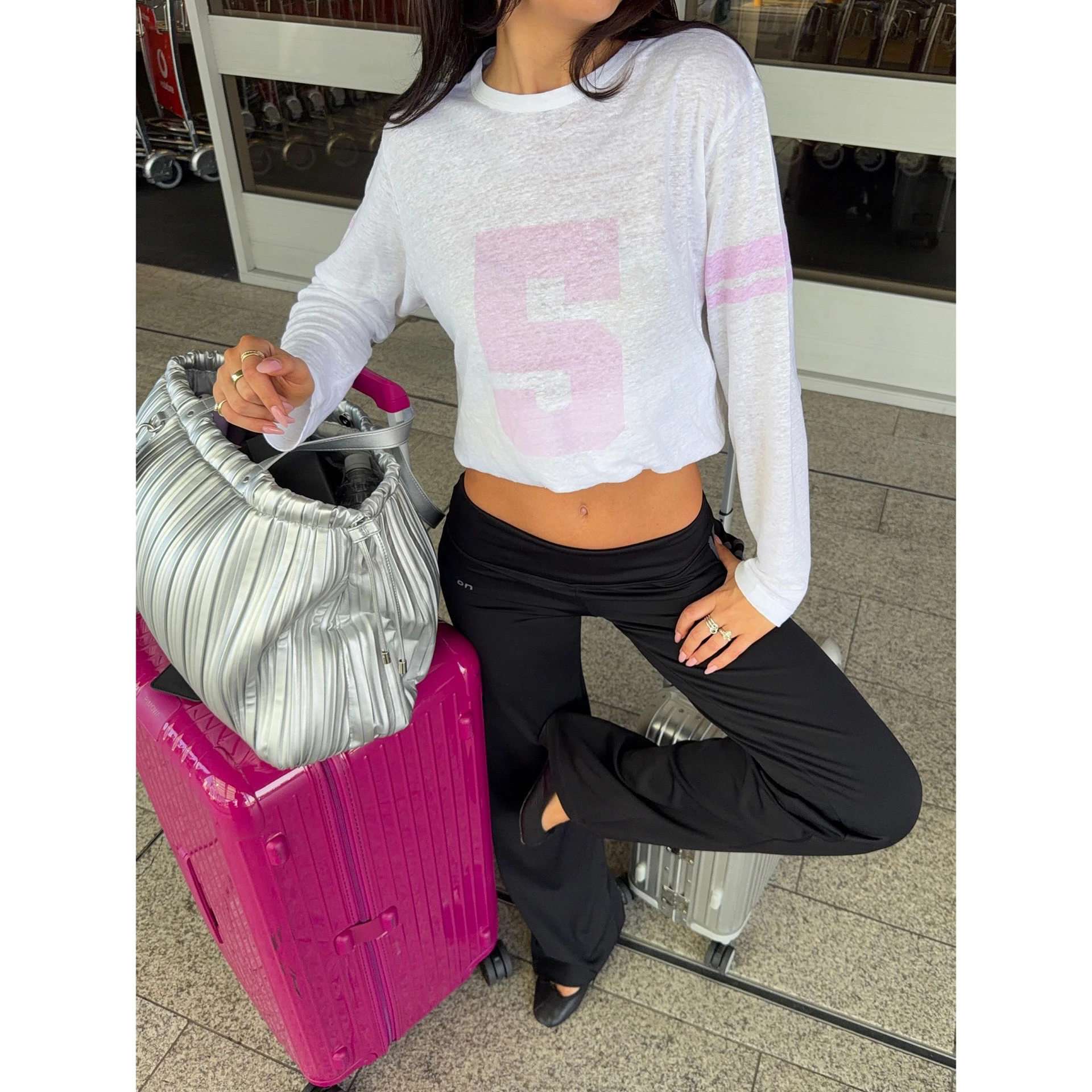 ON Black Minimalist Low Waist Flared Yoga Pants Side Stripe Patchwork Casual Pants