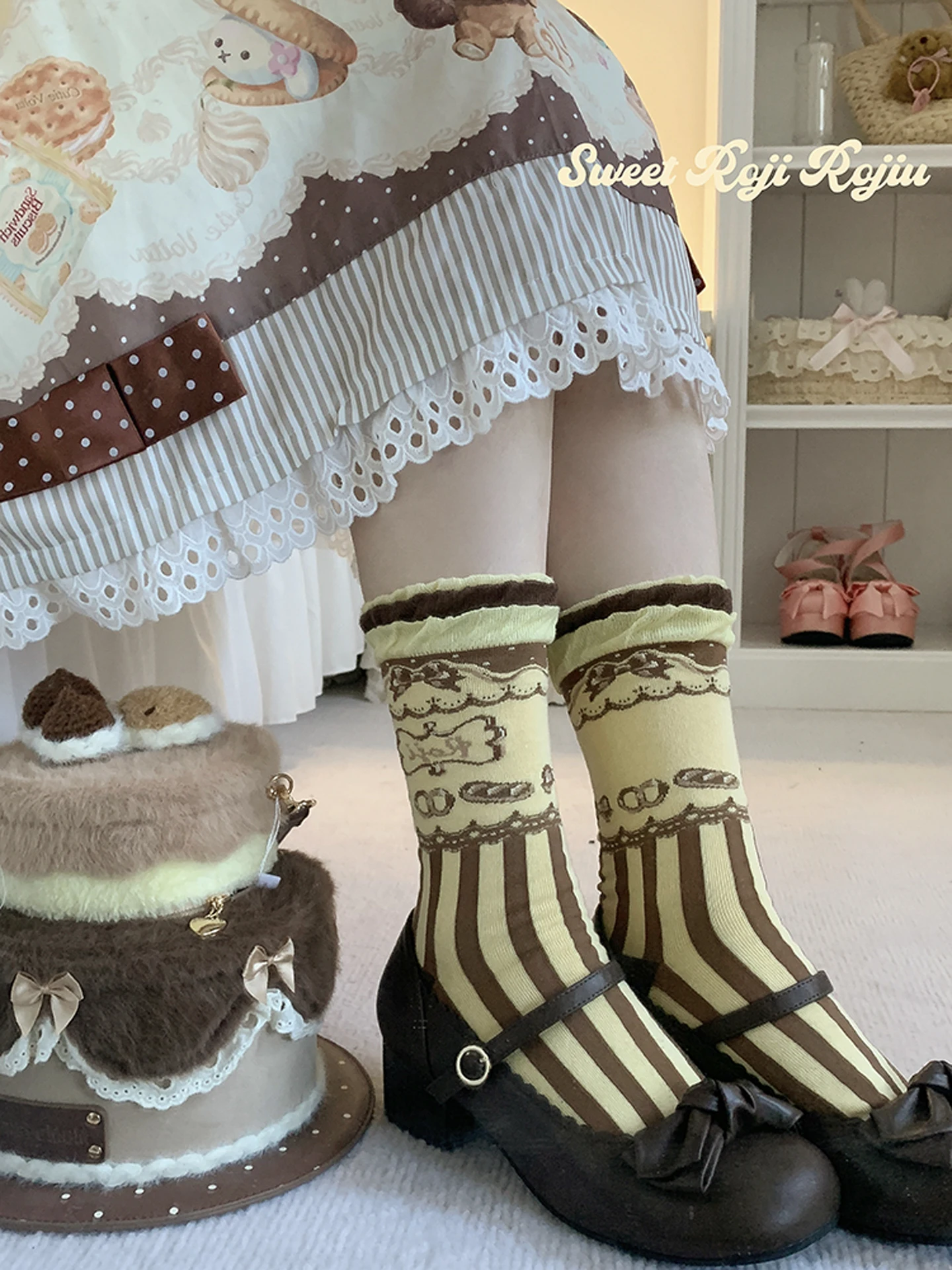 Japanese Retro Sweet Lolita Socks Women's Autumn Warm Pure Cotton Jk Uniform Pile Skinny Leg Socks Soft Cute Girl Tube Sock